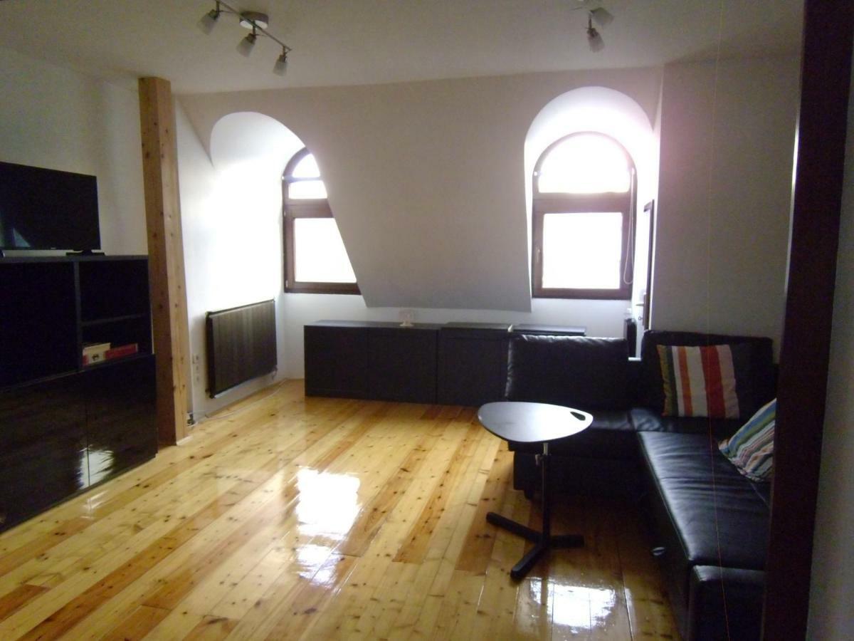 Aulich Apartman Mişcolţ Exterior foto