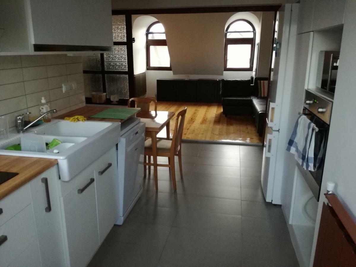 Aulich Apartman Mişcolţ Exterior foto